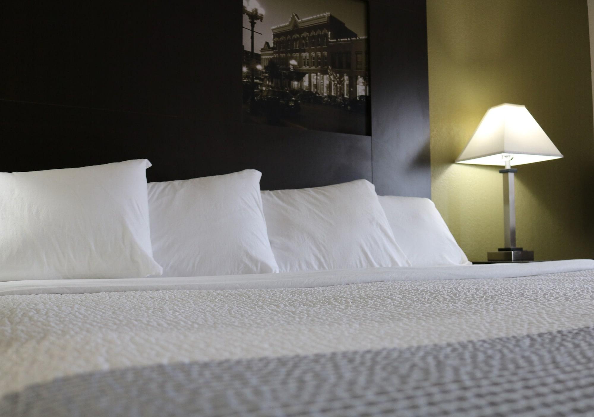 Hotel Super 8 By Wyndham La Crosse Exterior foto